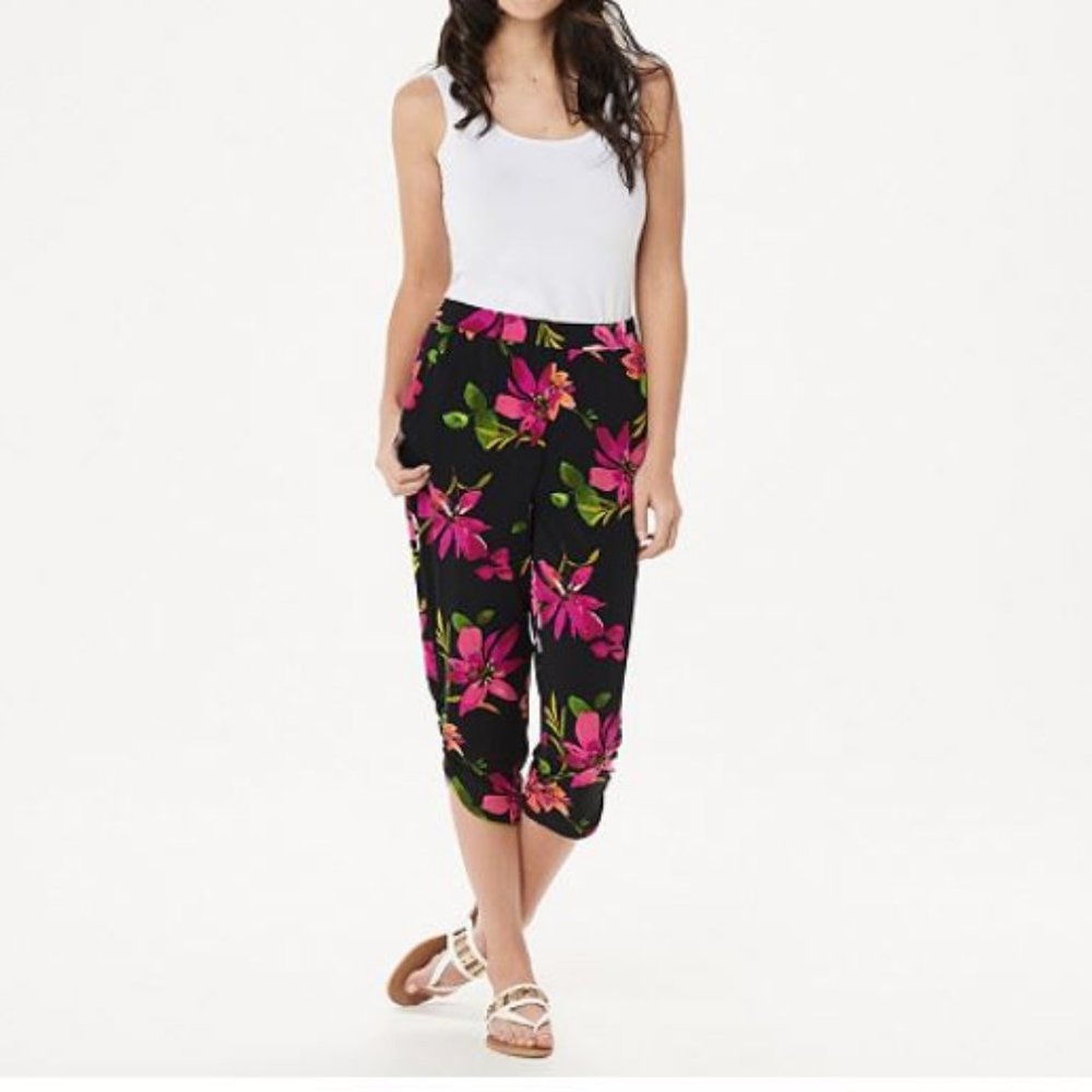 Susan Graver Liquid Knit Crop Pants with Ruching Detail 451 - Picture 3 of 4